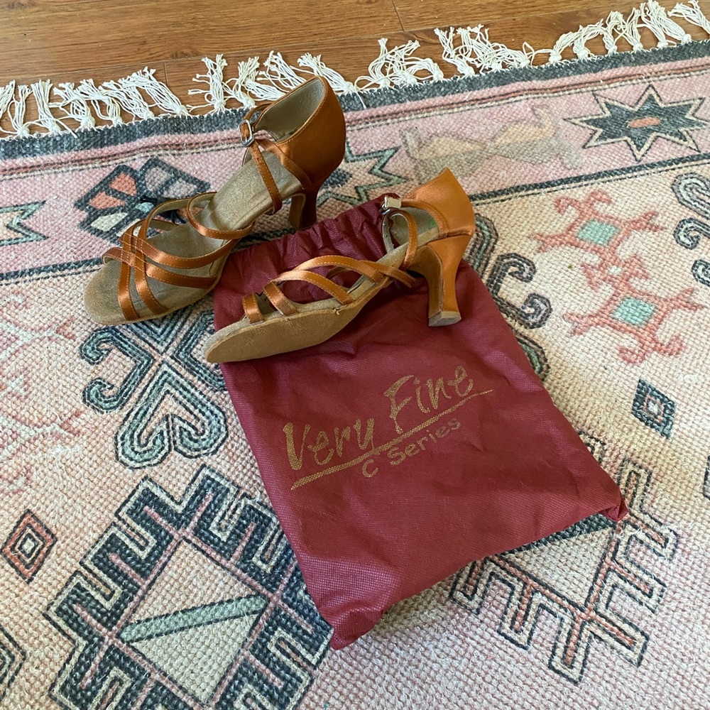 💃🏻Latin dance shoes💃🏻